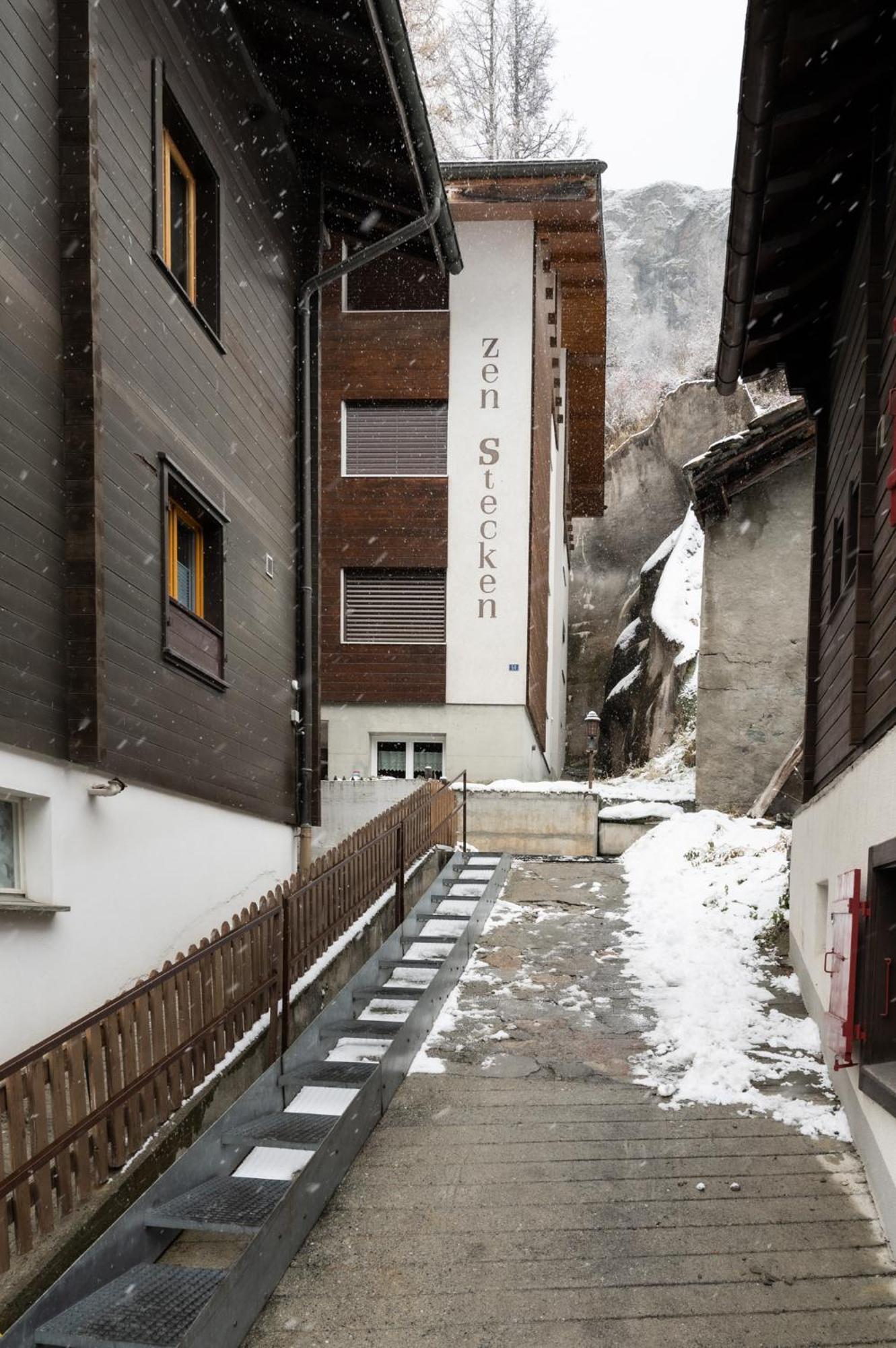 Snowflake-Ski In & Out Next To Matterhorn Express Zermatt Ngoại thất bức ảnh